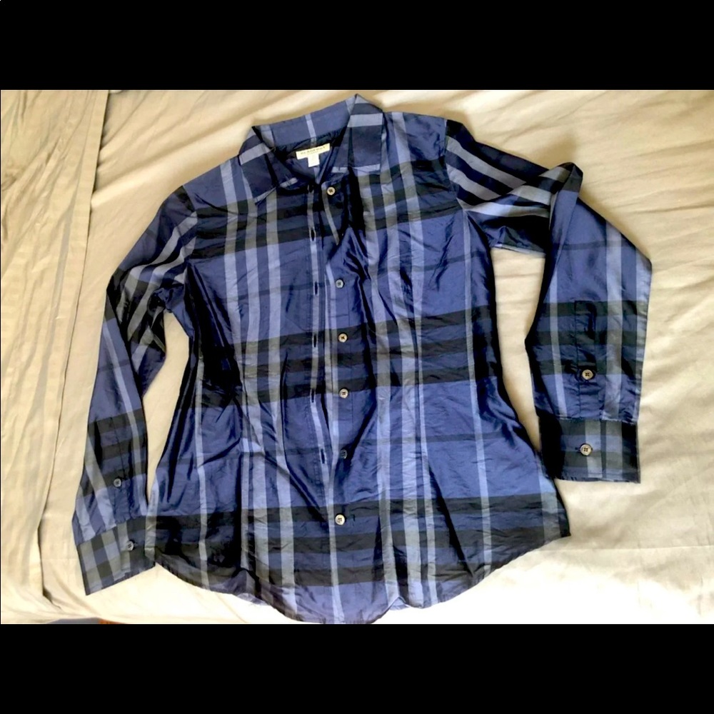 Burberry London Ladies Shirt. Size 6 US. Navy